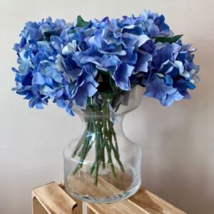 Flores azules artificailes de la hortensia